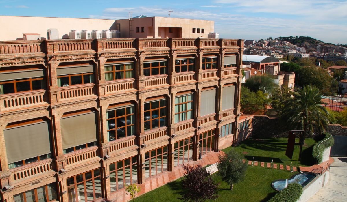 Universidad Ramon Llull (URL)